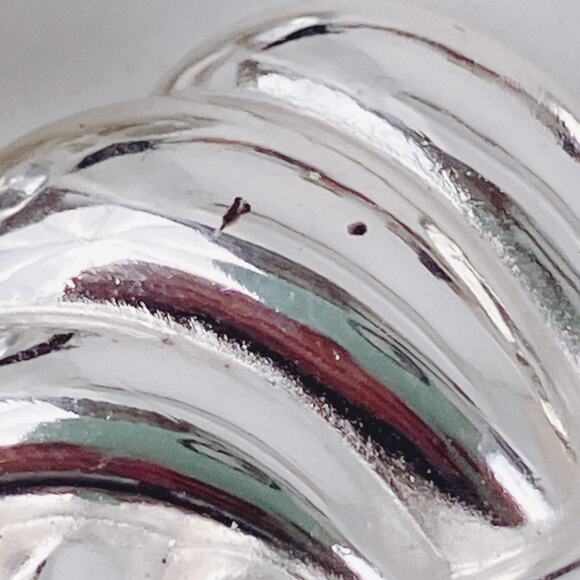 Vintage Lisner Silver Tone Knot Ribbon Brooch Earring Set, MCM 1960's Jewelry - Picture 4 of 10